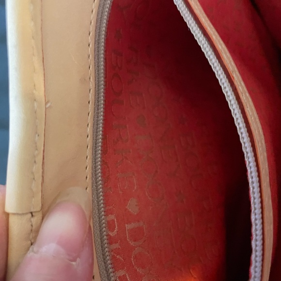 Dooney & Bourke Authentic Vintage Pink Handbag Excellent Condition - Picture 5 of 7